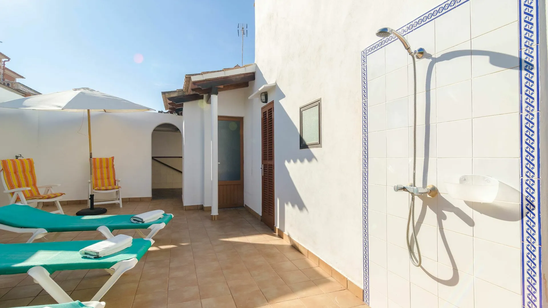 Llaut Lägenhet Puerto Colom Spanien